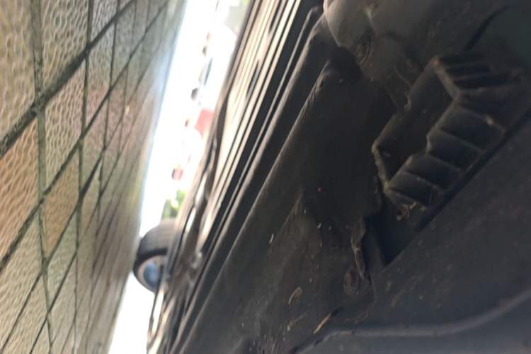 Used BMW XM 2023 50e Chassis Front Left