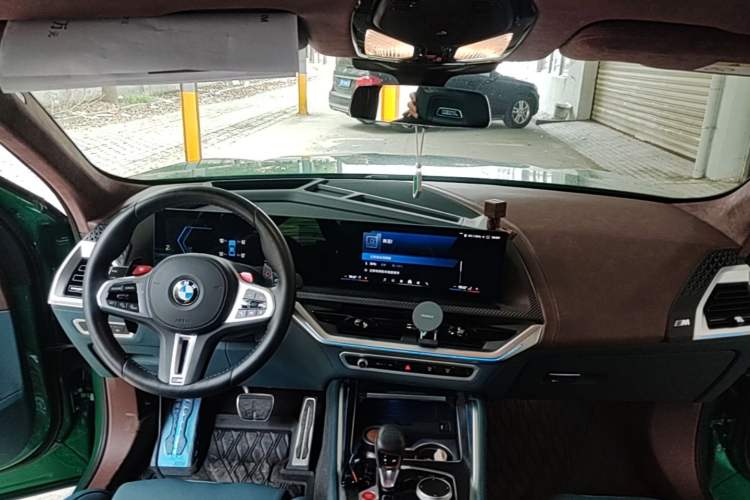 Used BMW XM 2023 50e Headliner