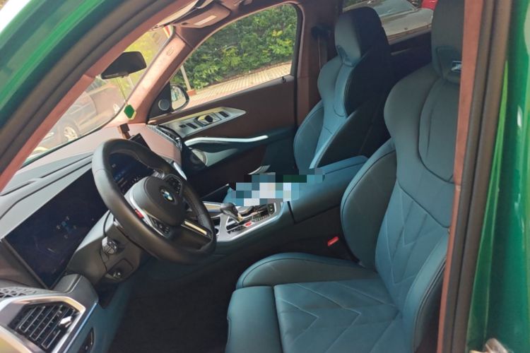 Used BMW XM 2023 50e Left Front Seat