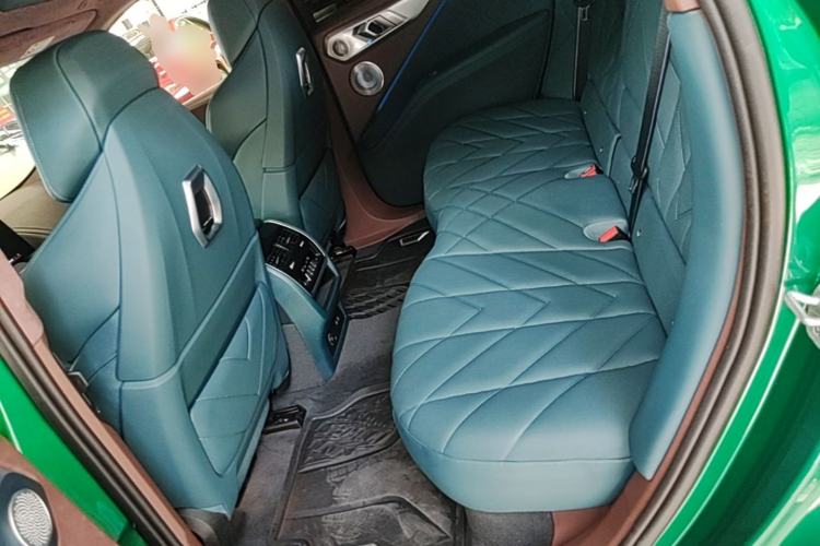 Used BMW XM 2023 50e Left Rear Seat