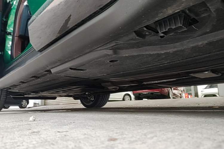Used BMW XM 2023 50e Left Side Sill