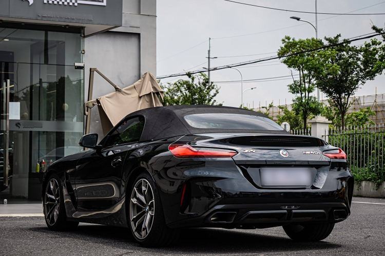 Used BMW Z4 2022 M40i M Sport Performance Edition Exterior 4
