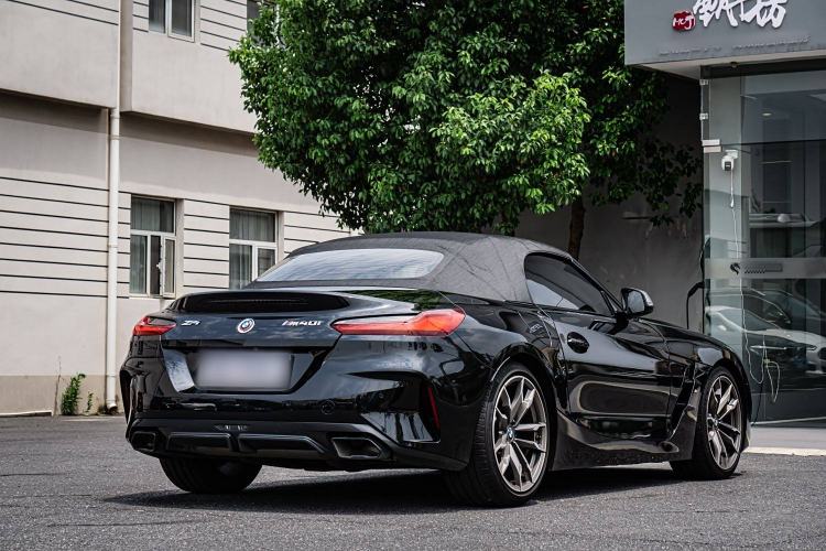 Used BMW Z4 2022 M40i M Sport Performance Edition Exterior 6