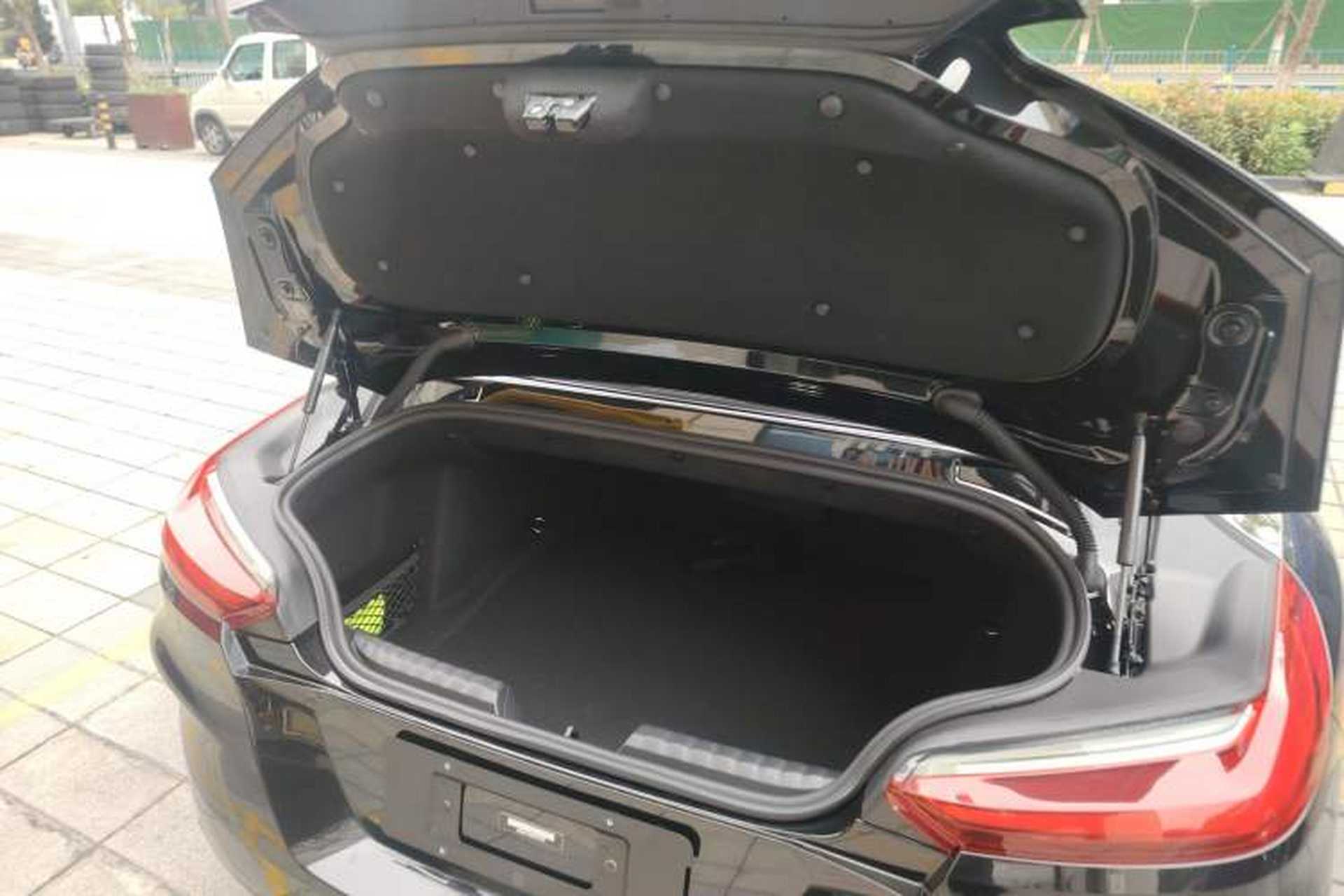 Used BMW Z4 2023 sDrive 25i M Sport Package Trunk