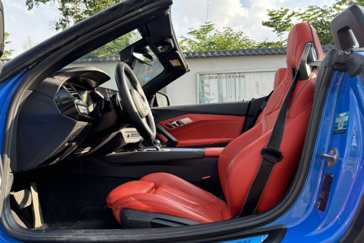 Used BMW Z4 2019 sDrive 25i M Sport Package Interior 2