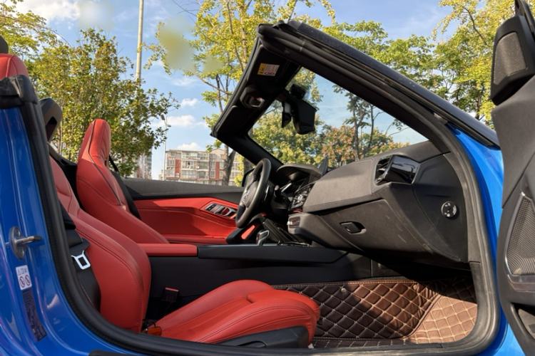 Used BMW Z4 2019 sDrive 25i M Sport Package Interior 3
