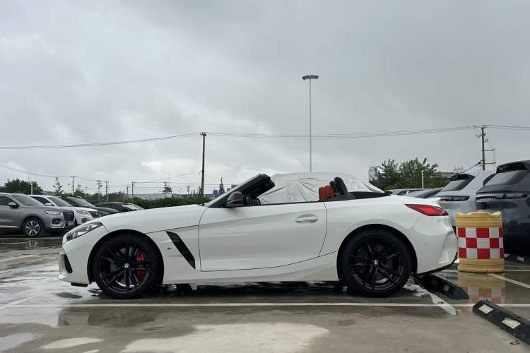 Used BMW Z4 2019 sDrive 25i M Sport Night Edition package Exterior 3