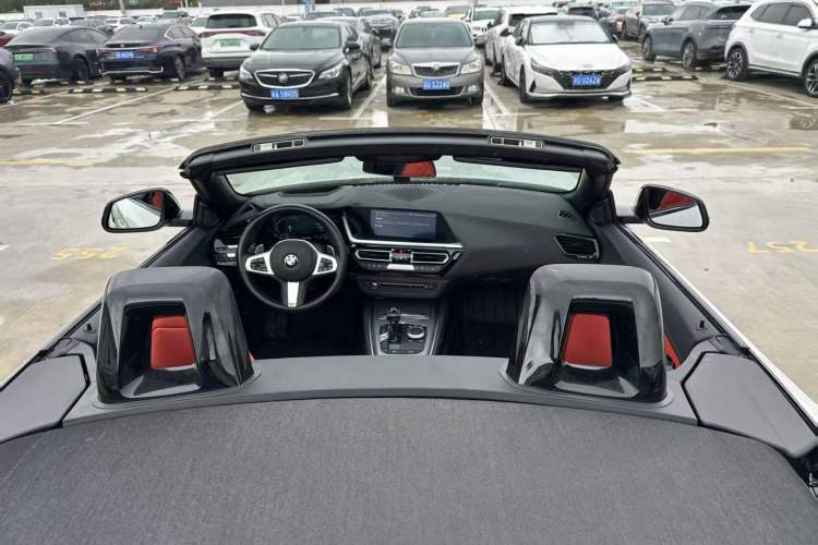 Used BMW Z4 2019 sDrive 25i M Sport Night Edition package Exterior 9