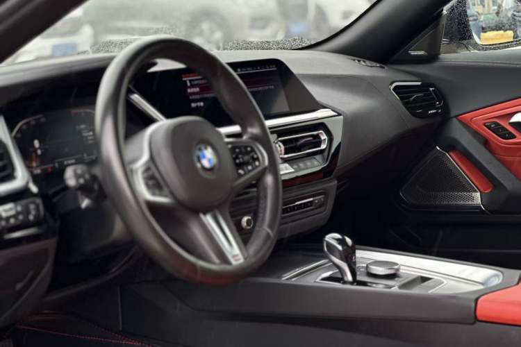 Used BMW Z4 2019 sDrive 25i M Sport Night Edition package Interior 2