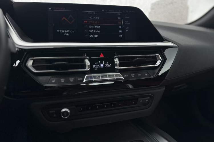 Used BMW Z4 2019 sDrive 25i M Sport Night Edition package Interior 5