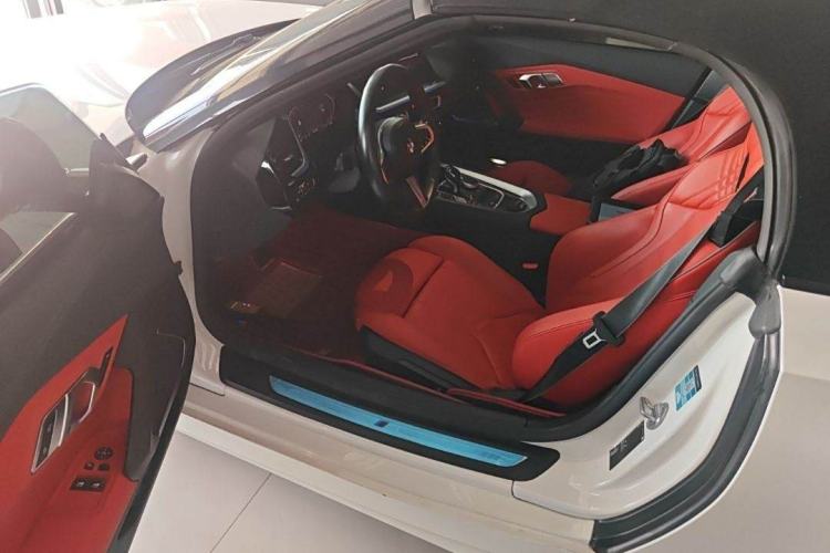Used BMW Z4 2019 sDrive 25i M Sport Package Interior 5