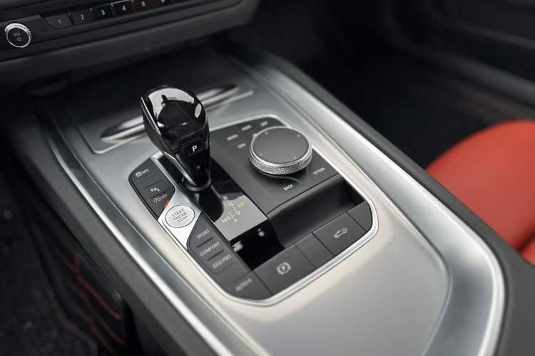 Used BMW Z4 2019 sDrive 25i M Sport Night Edition package Interior 6