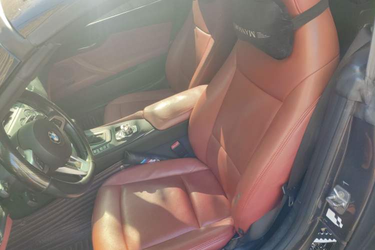 Used BMW Z4 2009 sDrive23i Leading Model Left Rear Seat