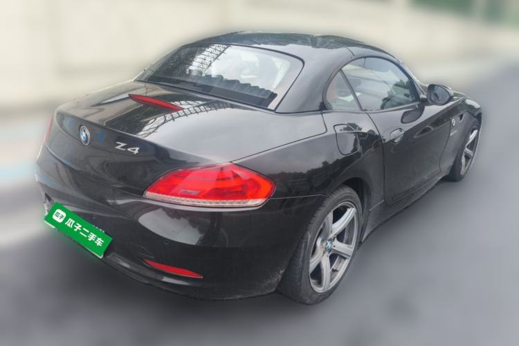 Used BMW Z4 2009 sDrive23i Leading Model Rear Right 45 Deg