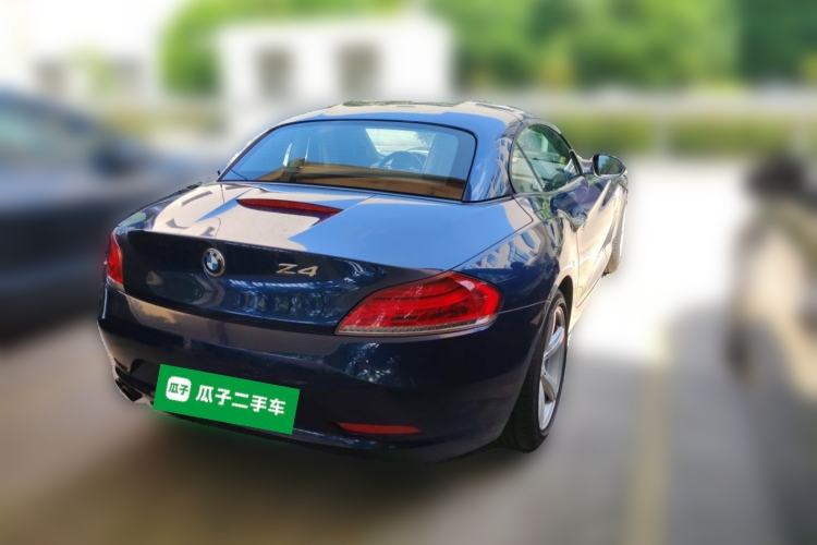 Used BMW Z4 2009 sDrive23i Leading Model Rear Right 45 Deg