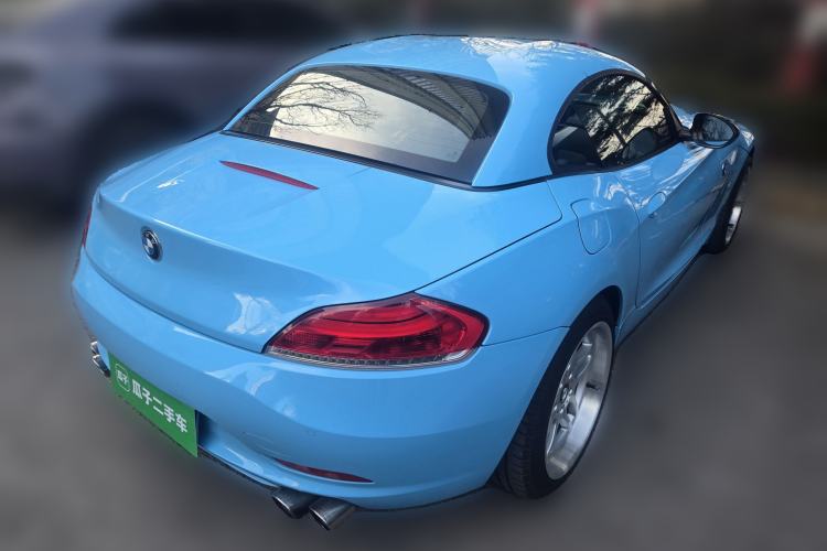 Used BMW Z4 2009 sDrive23i Leading Model Rear Right 45 Deg