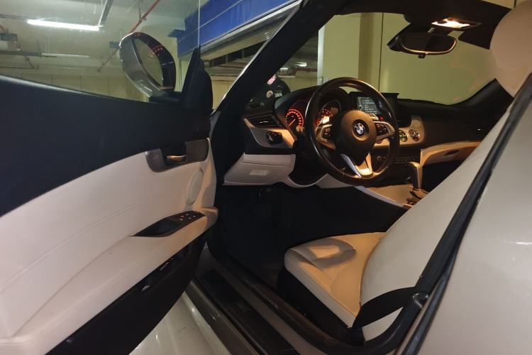 Used BMW Z4 2009 sDrive23i Leading Model Driver Seat