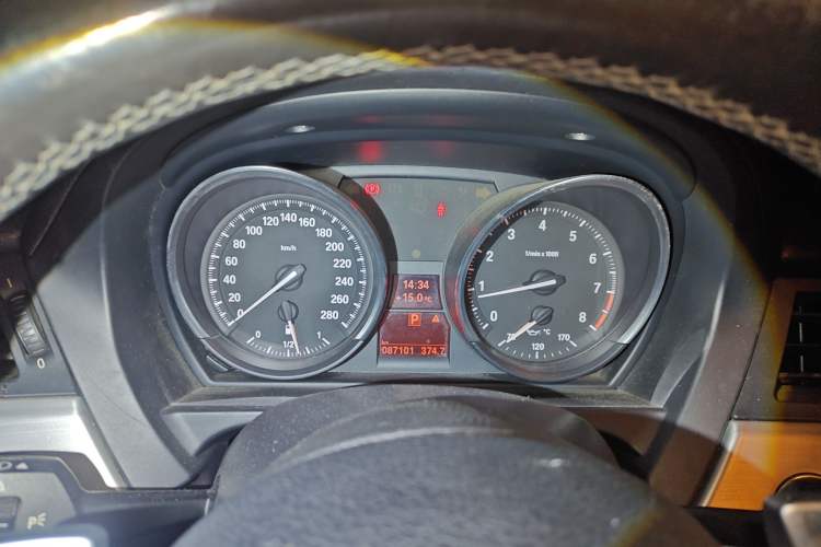 Used BMW Z4 2009 sDrive23i Leading Model Instrument Cluster