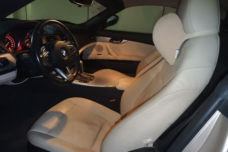 Used BMW Z4 2009 sDrive23i Leading Model Left Rear Seat