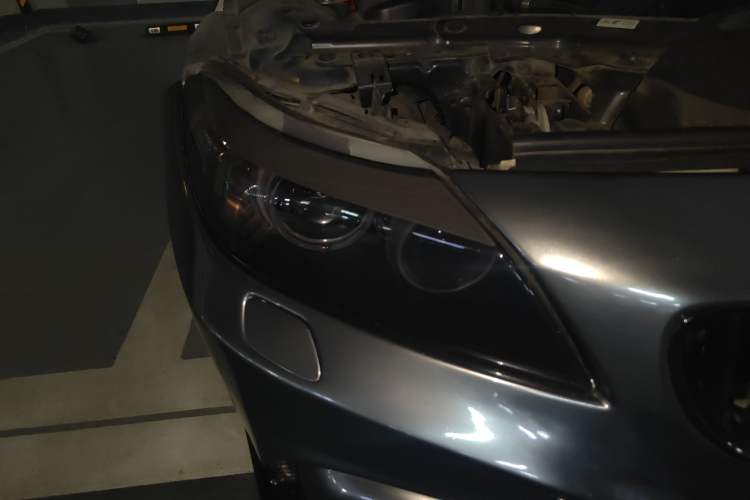 Used BMW Z4 2009 sDrive23i Leading Model Right Front Headlight