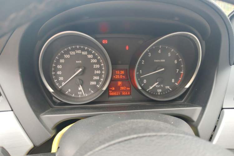 Used BMW Z4 2009 sDrive23i Leading Model Instrument Cluster