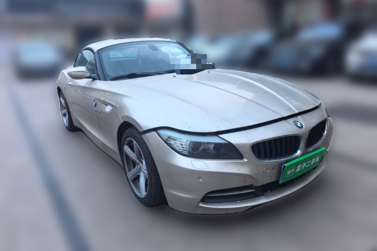 Used BMW Z4 2009 sDrive23i Leading Model Front Right 45 Deg
