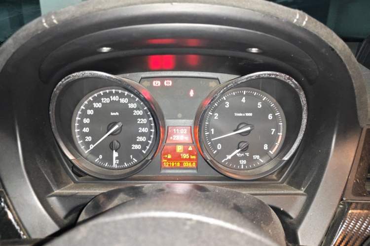 Used BMW Z4 2009 sDrive23i Leading Model Instrument Cluster