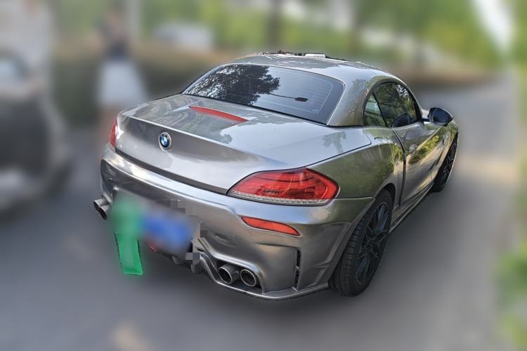 Used BMW Z4 2009 sDrive23i Leading Model Rear Right 45 Deg