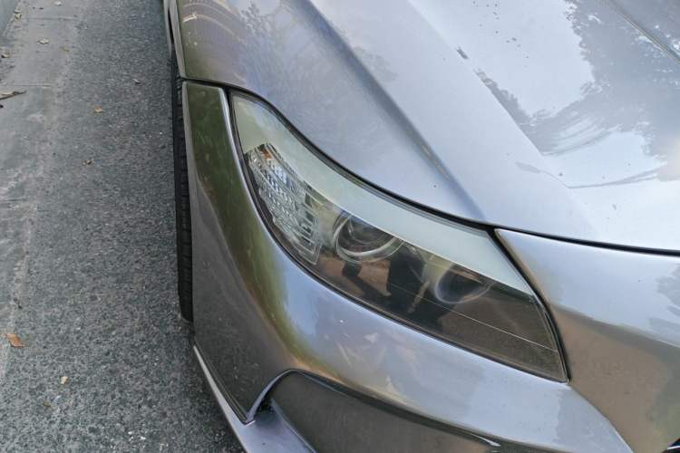 Used BMW Z4 2009 sDrive23i Leading Model Right Front Headlight