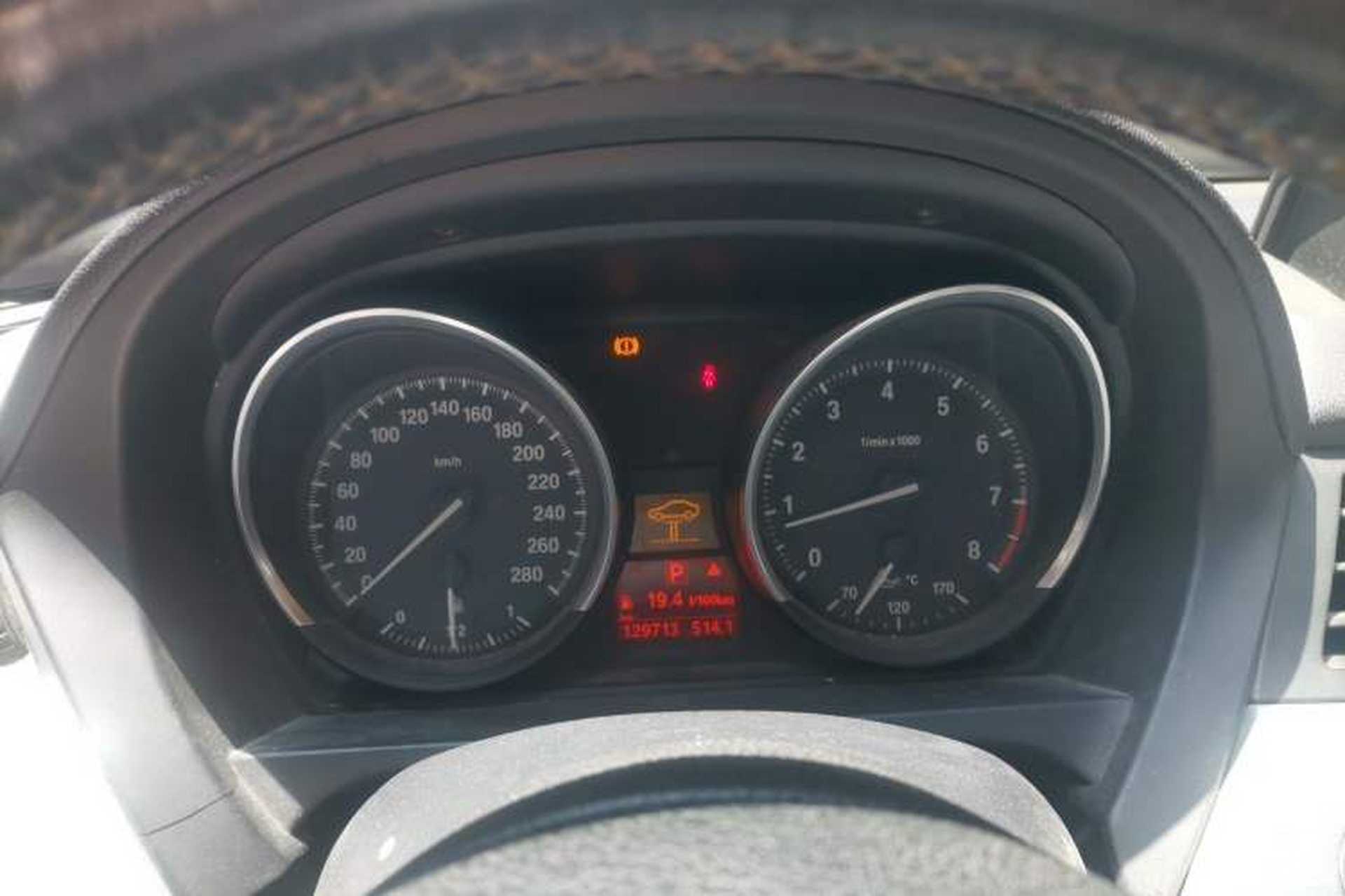 Used BMW Z4 2009 sDrive23i Leading Model Instrument Cluster