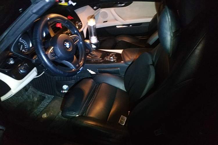 Used BMW Z4 2009 sDrive30i Sport Edition Left Front Seat