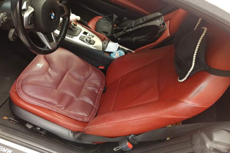 Used BMW Z4 2009 sDrive23i Leading Model Left Front Seat