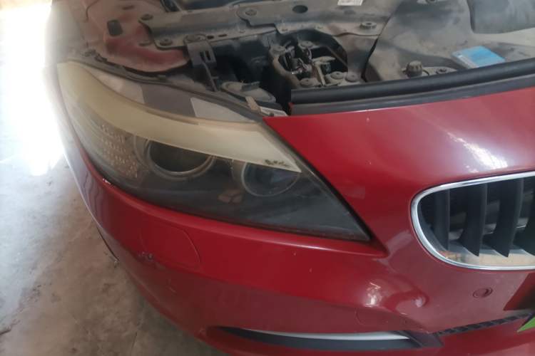 Used BMW Z4 2009 sDrive23i Leading Model Right Front Headlight