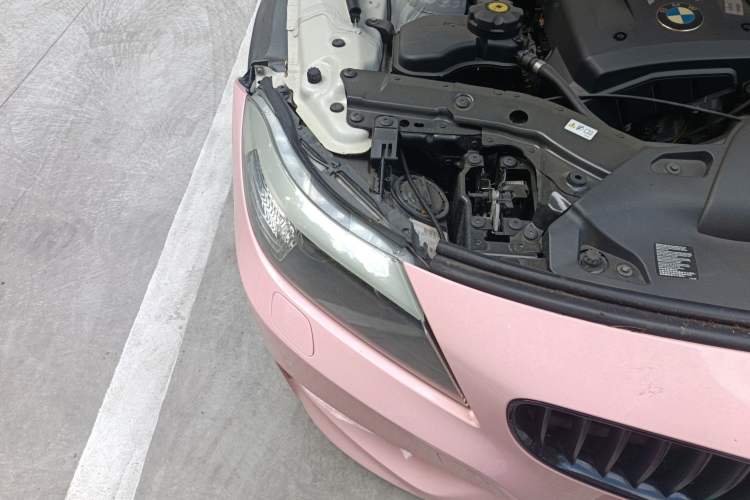 Used BMW Z4 2009 sDrive23i Leading Model Right Front Headlight