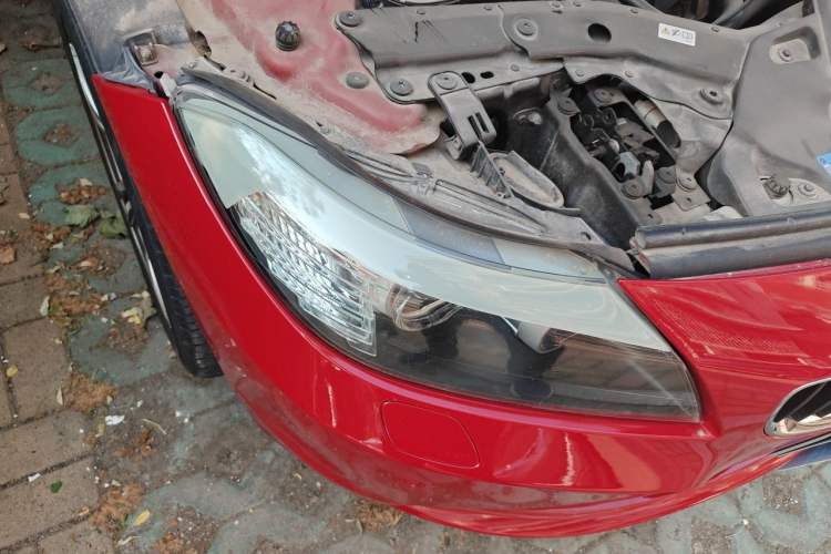 Used BMW Z4 2009 sDrive23i Leading Model Right Front Headlight
