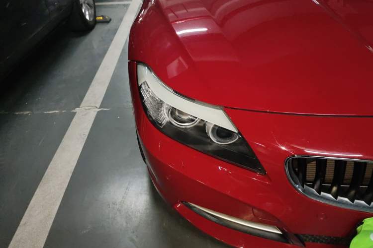 Used BMW Z4 2009 sDrive23i Leading Model Right Front Headlight