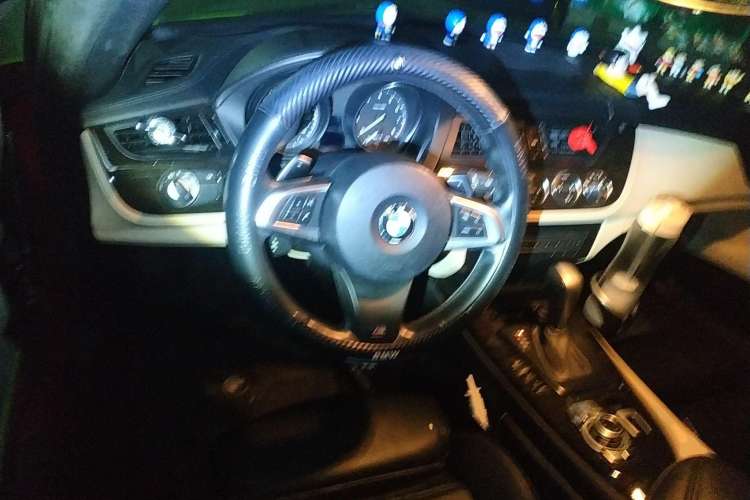 Used BMW Z4 2009 sDrive30i Sport Edition Steering Wheel