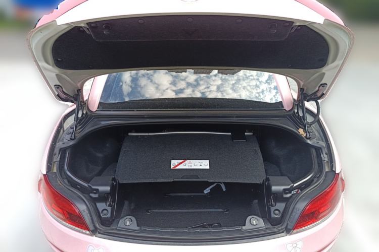 Used BMW Z4 2009 sDrive23i Leading Model Trunk
