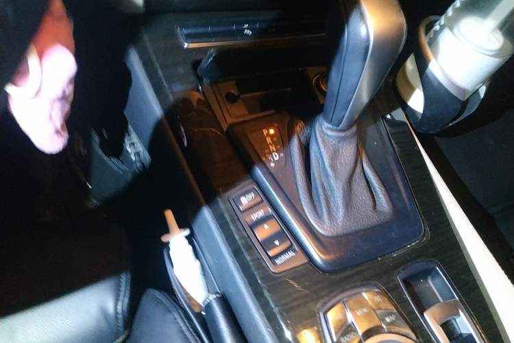 Used BMW Z4 2009 sDrive30i Sport Edition Vehicle Key