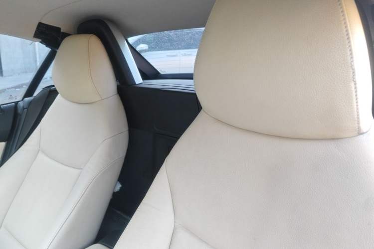Used BMW Z4 2009 sDrive23i Leading Model Left Rear Seat