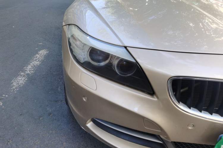 Used BMW Z4 2009 sDrive23i Leading Model Right Front Headlight