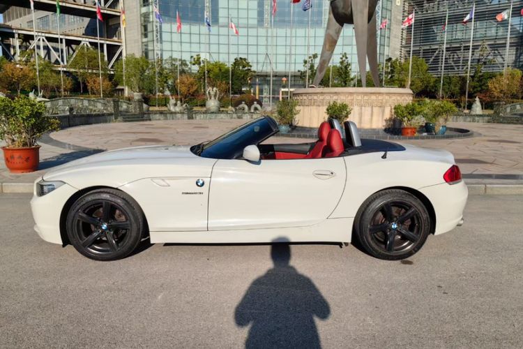 Used BMW Z4 2009 sDrive23i Leading Model Exterior 3