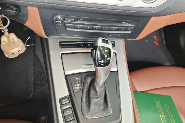 Used BMW Z4 2009 sDrive23i Leading Model Gear Lever