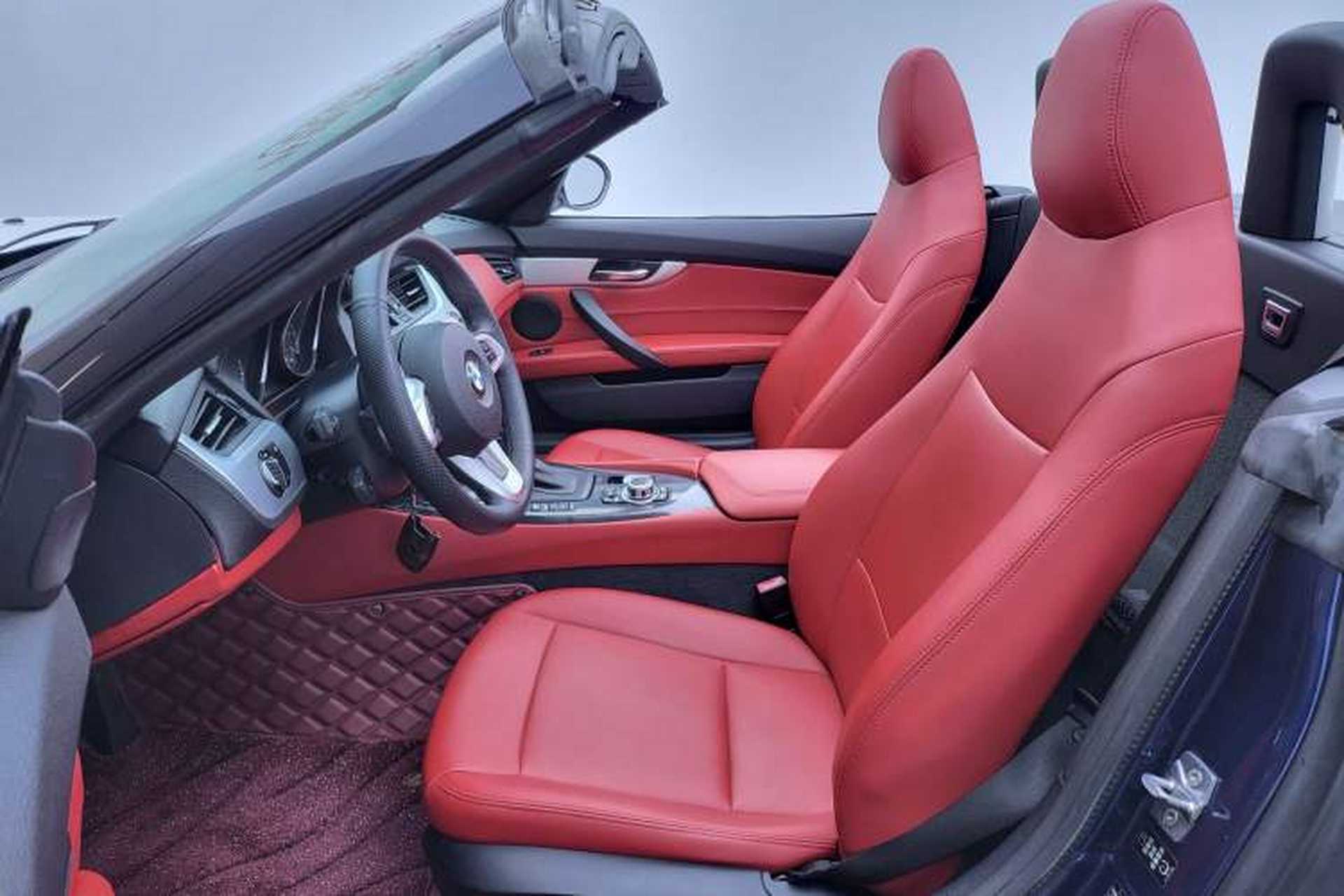 Used BMW Z4 2009 sDrive23i Leading Model Interior 1