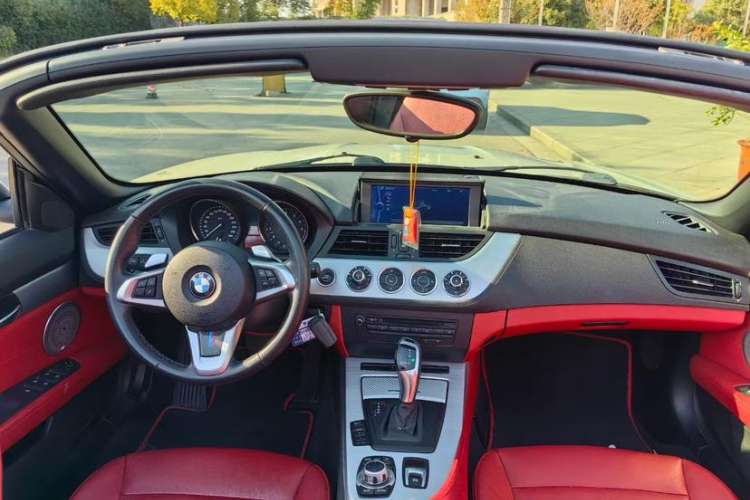 Used BMW Z4 2009 sDrive23i Leading Model Interior 1