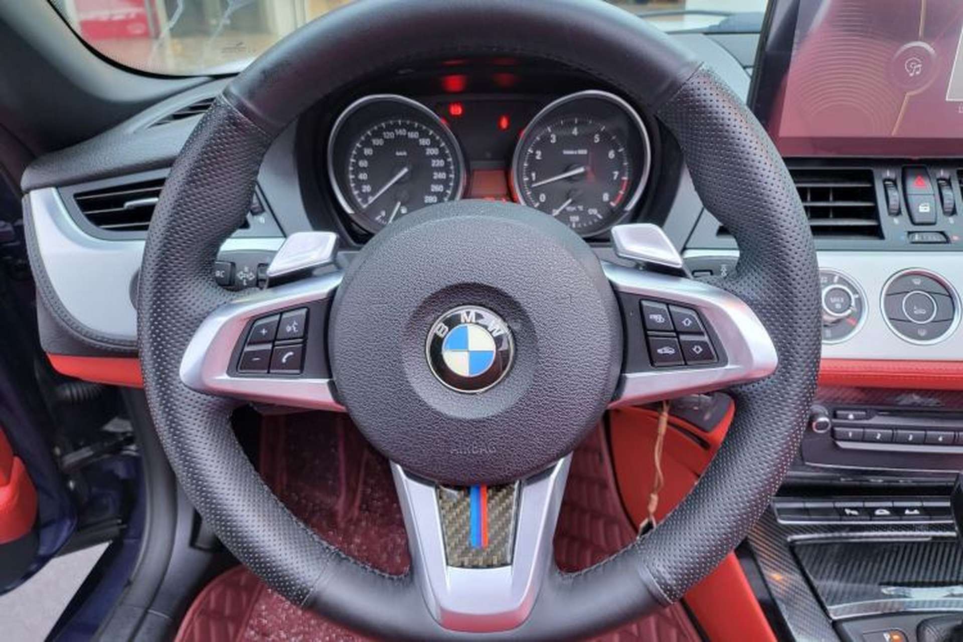 Used BMW Z4 2009 sDrive23i Leading Model Interior 6