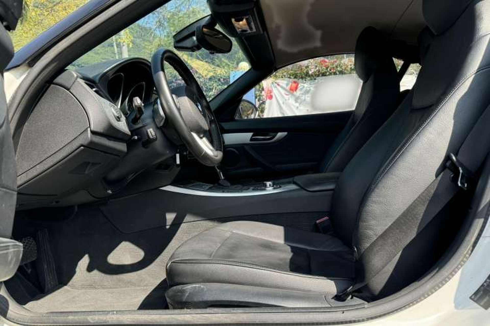 Used BMW Z4 2009 sDrive23i Leading Model Left Front Seat