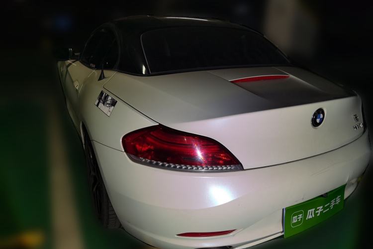 Used BMW Z4 2009 sDrive23i Leading Model Rear Left 45 Deg