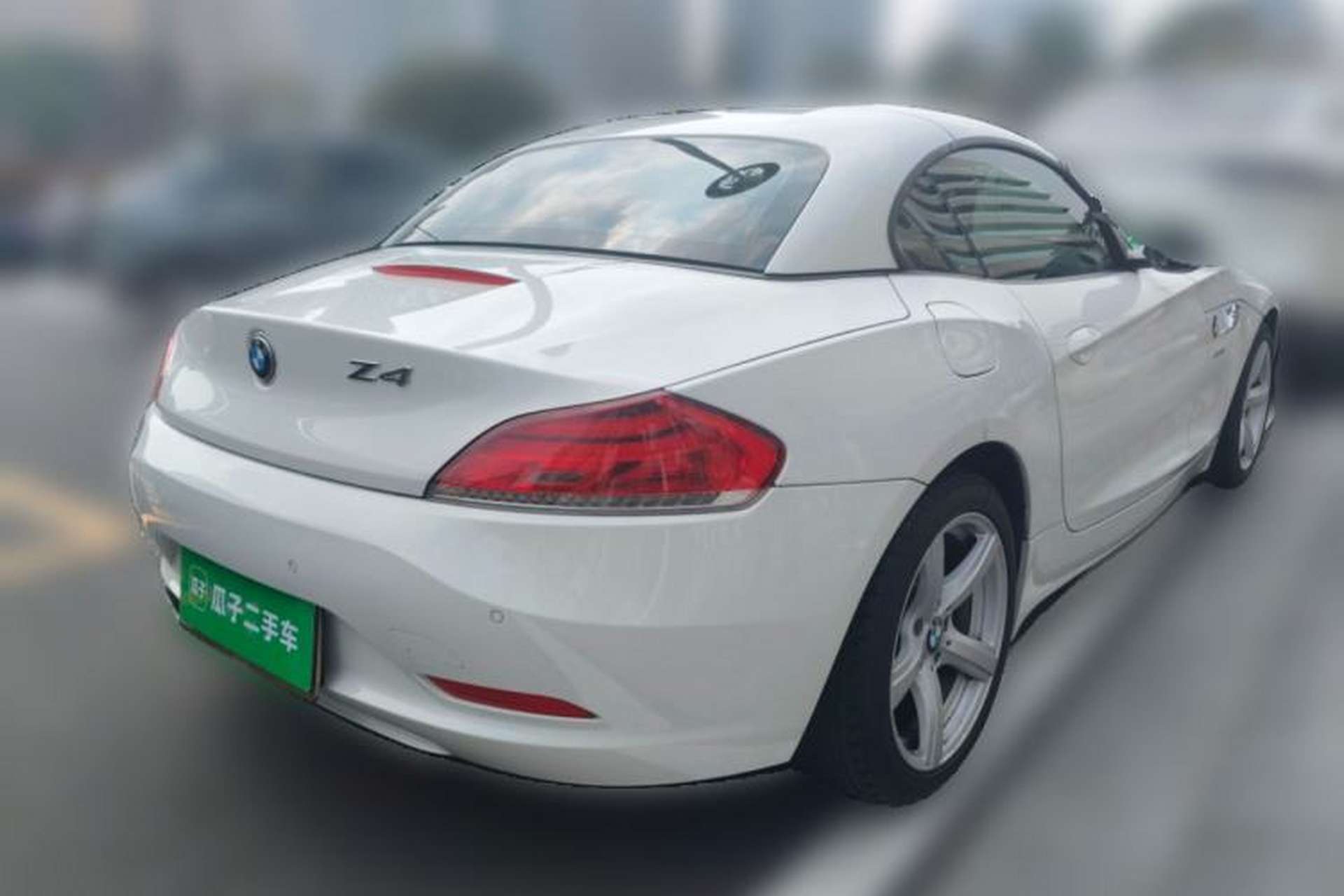 Used BMW Z4 2009 sDrive23i Leading Model Rear Right 45 Deg