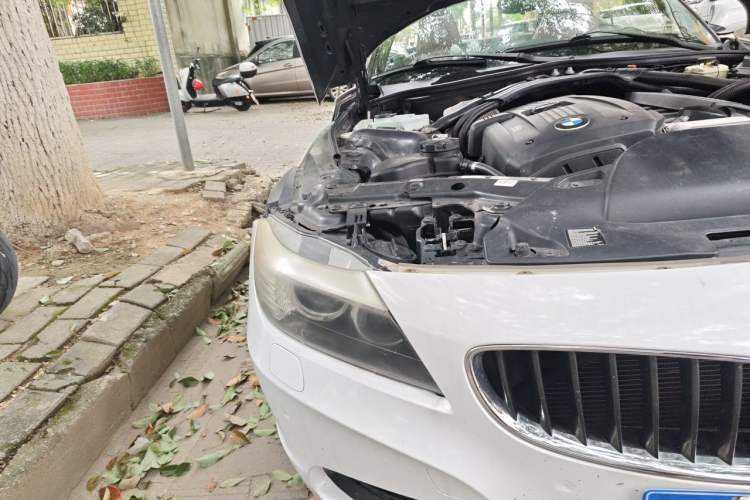 Used BMW Z4 2009 sDrive23i Leading Model Right Front Headlight